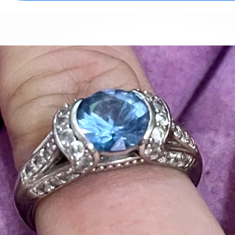 Light blue topaz sterling ring size 6
